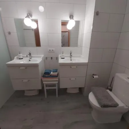 Piso, Recien Reformado, Garaje, Playa Cerca Appartement