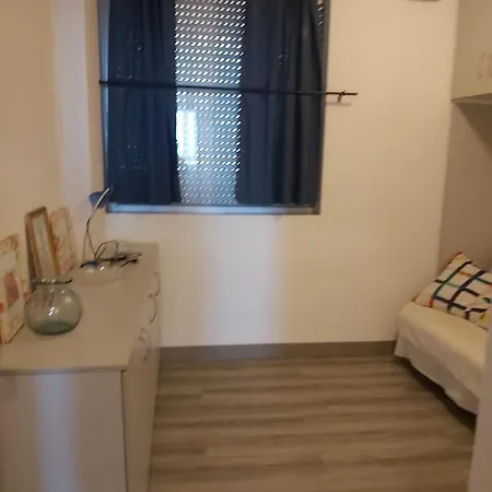 Piso, Recien Reformado, Garaje, Playa Cerca * Radazul